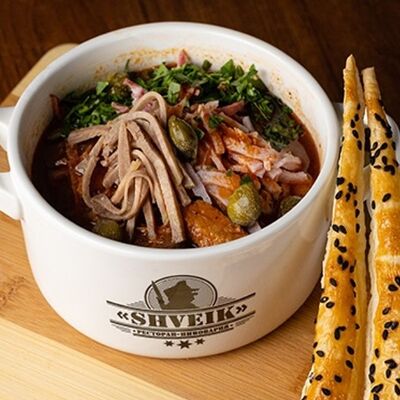 Солянка с копчёными рёбрышками в Shveik по цене 595 ₽