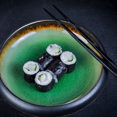 Ролл Маки Хатате в Pro Azia по цене 390 ₽