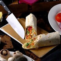 Шаверма с цыпленком в Smoke Inn