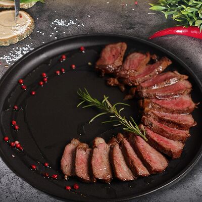 Стейк Стриплойн в Гриль Босс по цене 2390 ₽