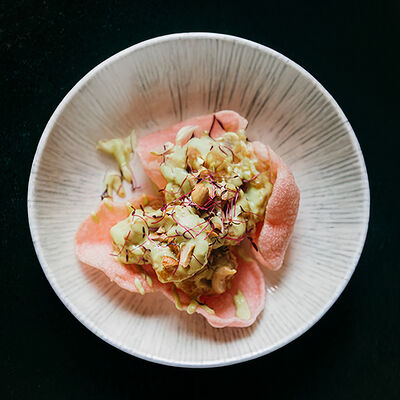 Креветки с васаби и кешью в Mr. Lee по цене 1400 ₽