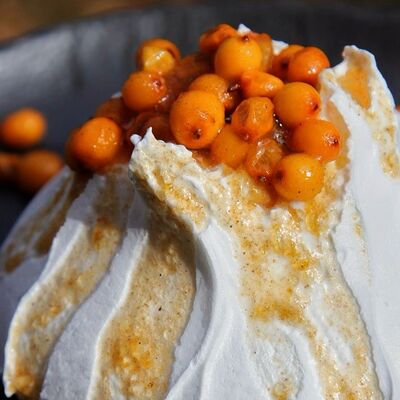 Павлова с маракуйя в Угли по цене 480 ₽