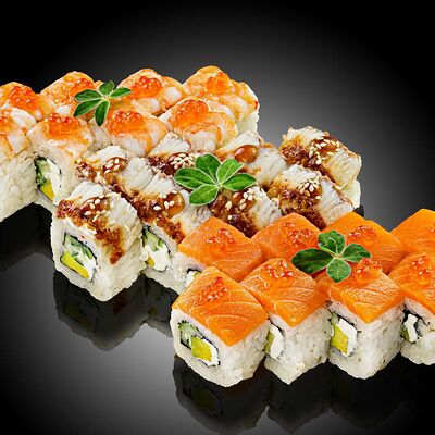 Сет Филадельфия в Sushi & More по цене 1950 ₽