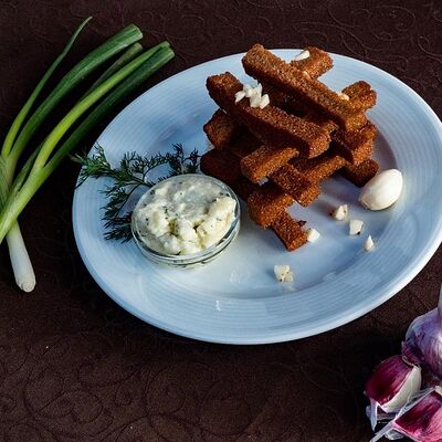 Гренки с соусом от шефа в Сахара по цене 260 ₽