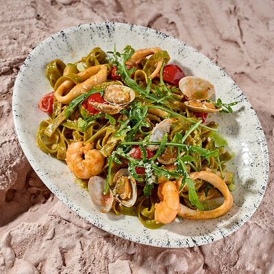 Паста с морепродуктами в Meet.Point по цене 790 ₽