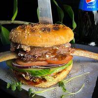 Шеф бургер с ребром в Ребро