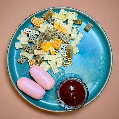 Макароны томатно-шпинатные с детскими соисками в The art cafe по цене 430 ₽