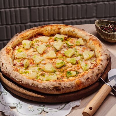 Гавайская в УРМАН кафе по цене 715 ₽