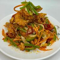 1061. Жареные креветки с перцем и арахисом в Минутка