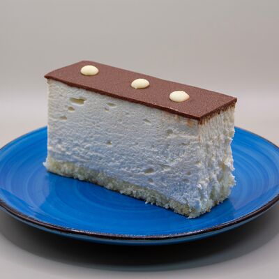 Торт Птичье молоко в Organic Coffee по цене 359 ₽