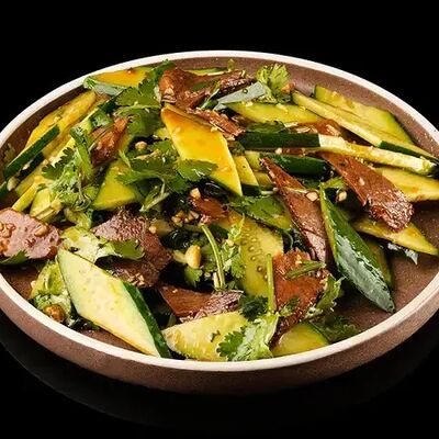 Салат с говядиной малая в Мистер чао по цене 712 ₽