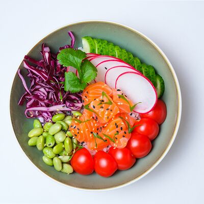 Поке Киноа с лососем в Тэнкэй по цене 800 ₽