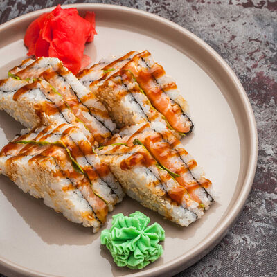 Японский сэндвич в Sushi & More по цене 390 ₽
