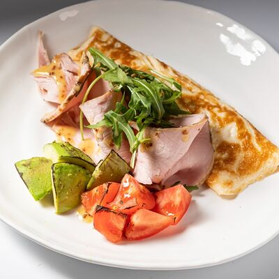 Сытный завтрак в Тирольские пироги по цене 650 ₽