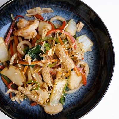 Удон с морепродуктами в Under the sea по цене 720 ₽