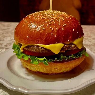 Бургер Большой классическийв Настроение вкуса ФАСТФУД по цене 735 ₽