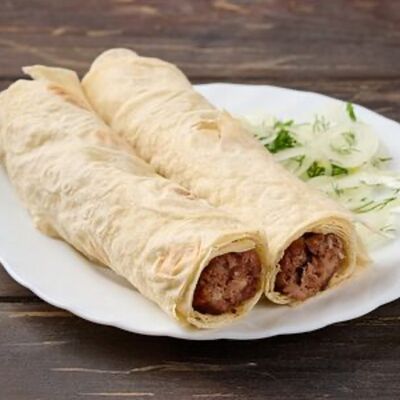 Люля в лаваше с курицейв Шашлычный остров по цене 370 ₽