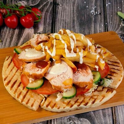 Гирос cвинoй на тарелке в Армвкус по цене 590 ₽