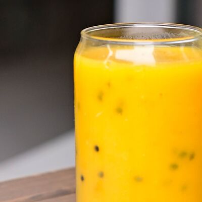 Лимонад Манго-маракуйя в Кофестория по цене 470 ₽