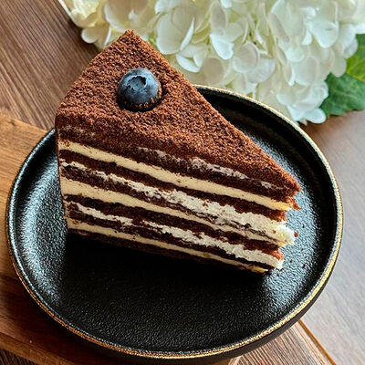 Молочный ломтик в Garage по цене 350 ₽