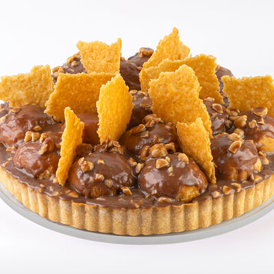 Профитроли тарт в Udcкафе Upside Down Cake по цене 7200 ₽