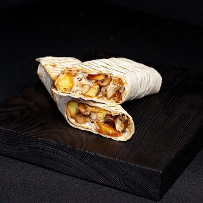 Шаурма с грибами и картофелем в Кухня Bro по цене 300 ₽