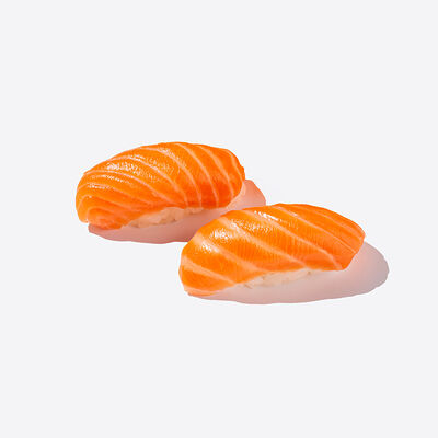 Суши с лососем mini в Много лосося по цене 480 ₽