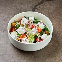 Салат греческийв JAGGER