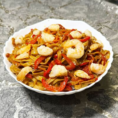 Удон с креветками в Фуд Тайм Шашлык Шаурма Пицца по цене 400 ₽