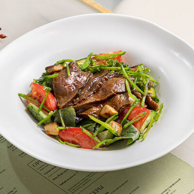 Стейк-салат в М2 Органик Клуб Зиларт по цене 1450 ₽