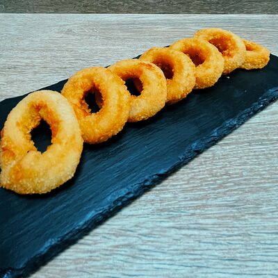 Луковые кольца в Quattro pizza по цене 160 ₽