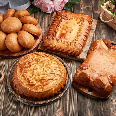Пироговый сет №4 в Ватруш пекарня-кондитерская по цене 3605 ₽