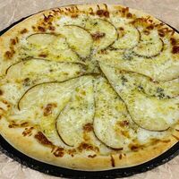 С грушей и дорблюв Мегаполис