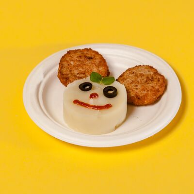 Куриные битки с картофельным пюре в ГУГОЛ_BOOM по цене 320 ₽