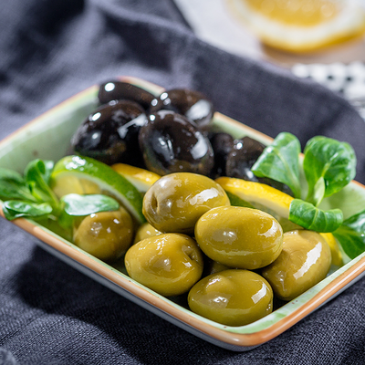 Маслины и оливки в Бакинский Бульвар по цене 520 ₽