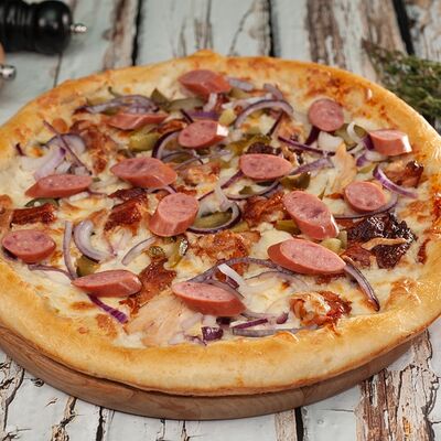 Пицца баварская в Кроко конди по цене 480 ₽