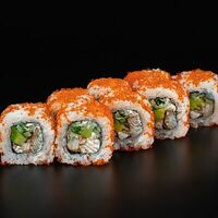 Калифорния с угрем в Sushi Studio