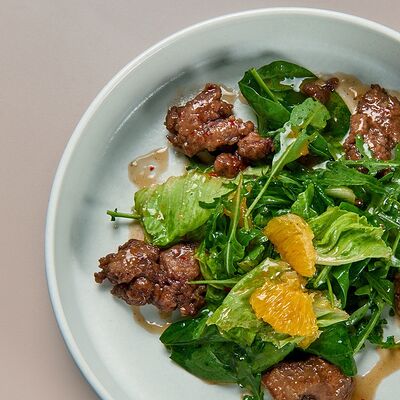 Салат с куриной печенью и апельсином в Avgust13 по цене 950 ₽