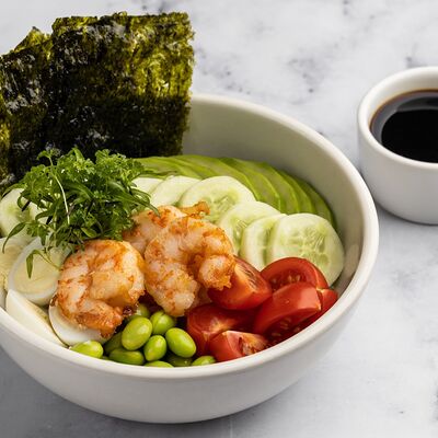 Рисовый боул с креветками и овощами в Патис по цене 748 ₽