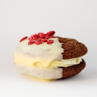 Вупи Пуппи малинка в Brave goodies по цене 230 ₽