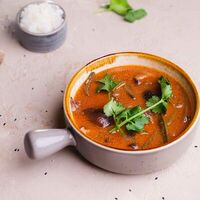 Юккедян в Kimchi Корейская уличная еда