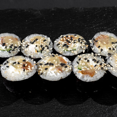 Ролл Токеноко в Sushigo по цене 359 ₽