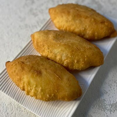 Пирожки с картошкой и чабрецом (гедгин) горячиев Настроение вкуса по цене 498 ₽