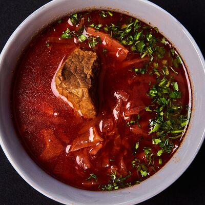 Борщ в Ricco Celentano по цене 210 ₽