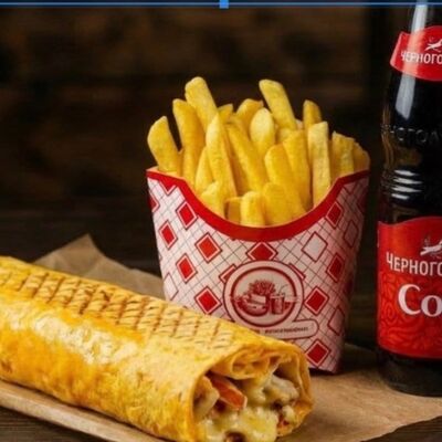 Большое комбов Baker Kebab по цене 575 ₽