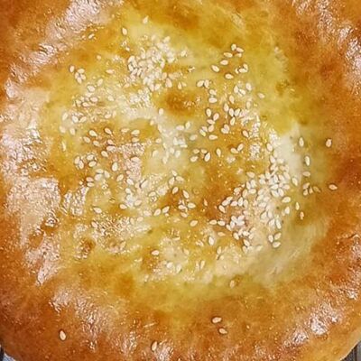 Лепешка-хлеб с кунжутом в Pahlava по цене 45 ₽