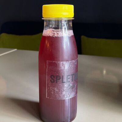 Лимонад Чёрная смородина в Spletnicy cafe по цене 380