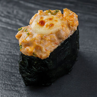 Запеченные суши Тунец в Терраса по цене 690 ₽