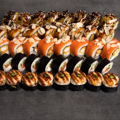 Гордый лососьв Гордый лосось по цене 4200 ₽