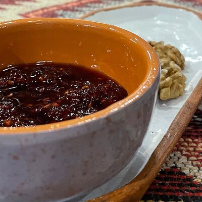 Домашнее варенье из шелковицы в Хинкальная по цене 240 ₽